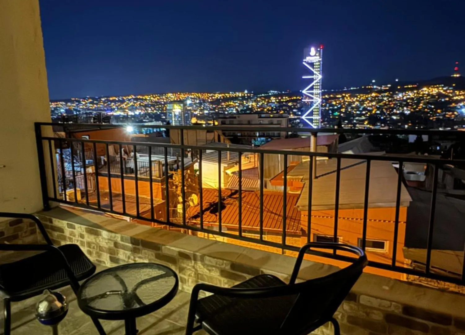 Brothers Apartments With Terrace In Old Tbilisi