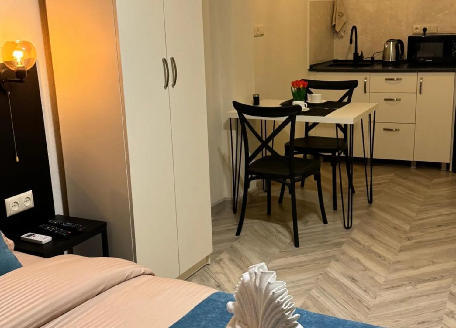 Brothers Apartments With Terrace In Old Tbilisi 0*,